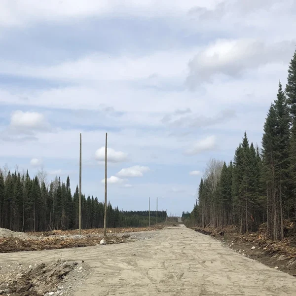 Lignes électriques, projet windfall osisko